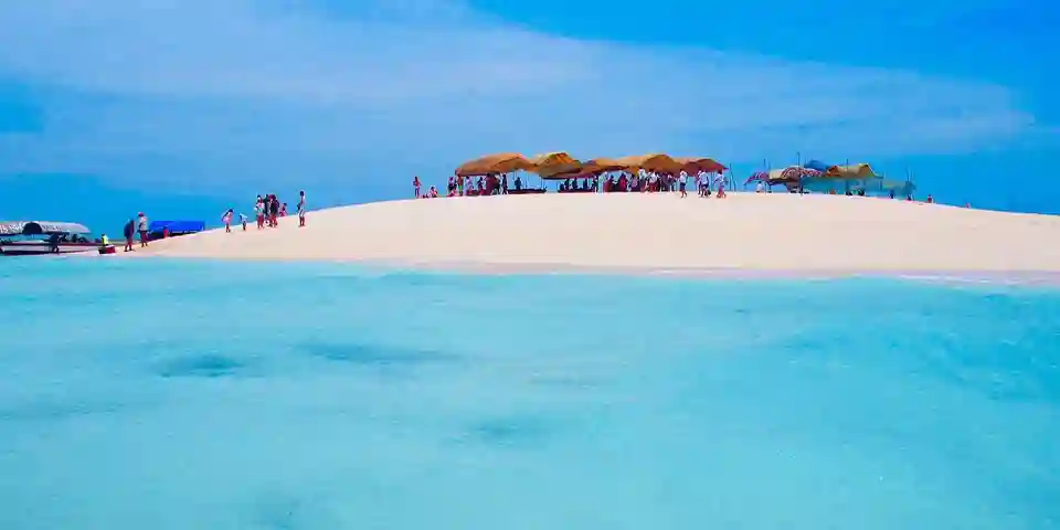 Zanzibar: The Ultimate Romantic Beach Escape for Couples Zanzibar: The Ultimate Romantic Beach Escape for Couples