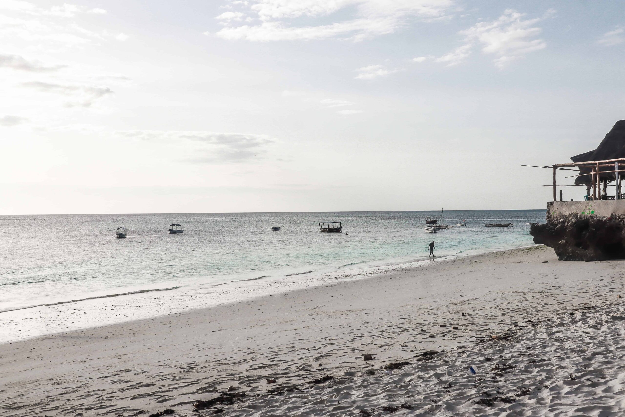 best-time-to-visit-zanzibar-beach.jpg
