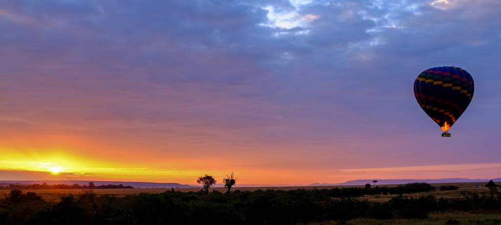 Hot Air Balloon Safari in the Serengeti: Luxury Adventure Above the Plains